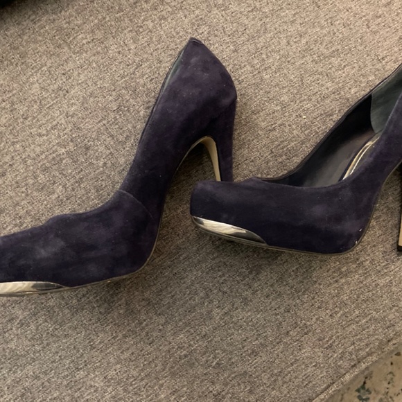 Blue suede high heel - Picture 4 of 7